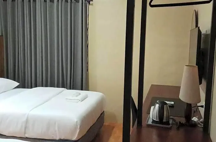 Plaza By Hiverooms 3* Cebu